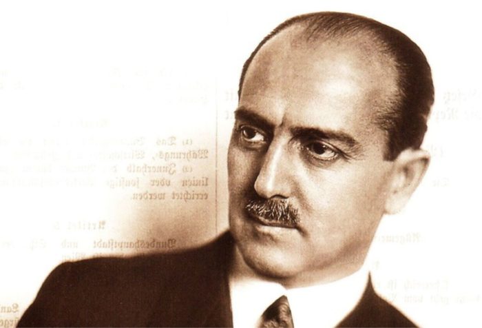 Hans Kelsen Lectura