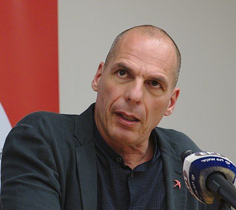 Yanis Varoufakis en rueda de prensa