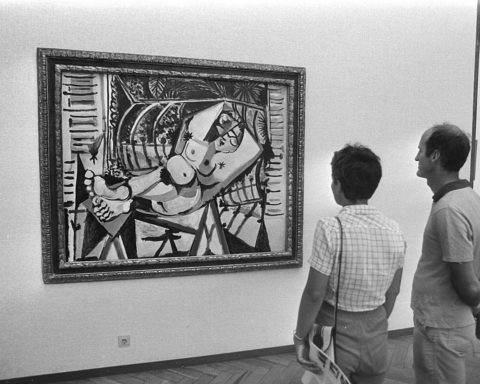 Pintura ‘Femme nue devant le jardin’ de Picasso en el Stedelijk Museum. Hans van Dijk for Anefo