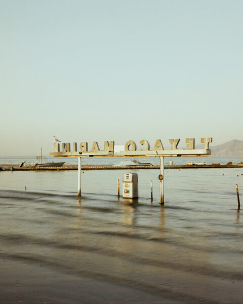 Submerged gas pumps, Salton Sea (1983).