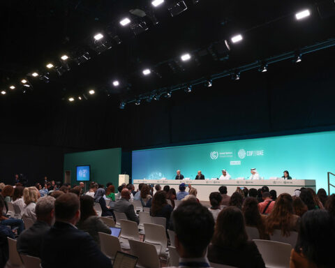 30 de noviembre - Apertura oficial de la COP28 de la CMNUCC. Fotografía de COP28 / Christopher Pike.