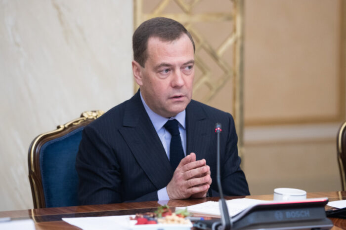 Dmitri Medvédev, Consejo de la Federación Rusa