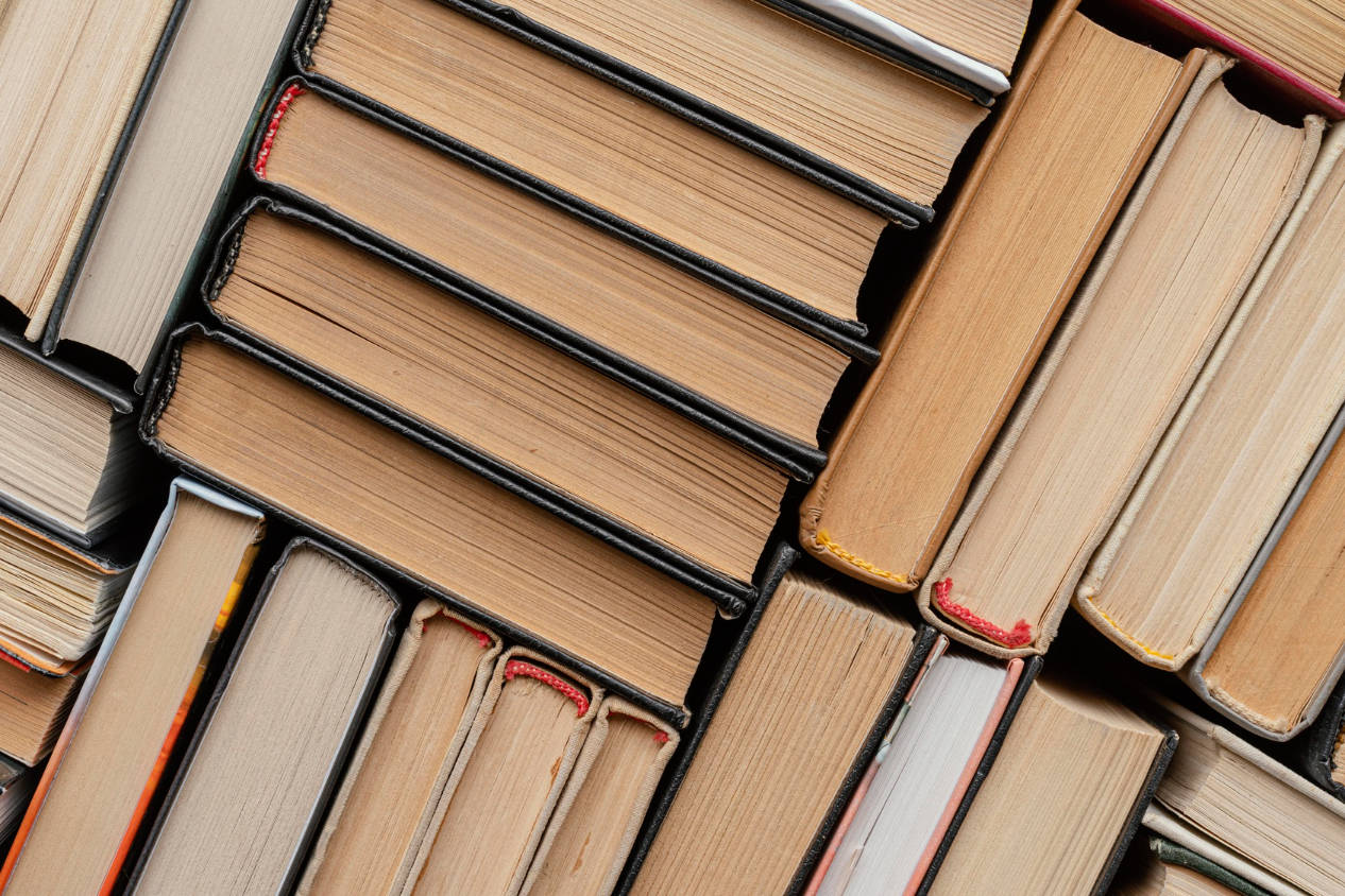 Vista superior disposición de los libros
