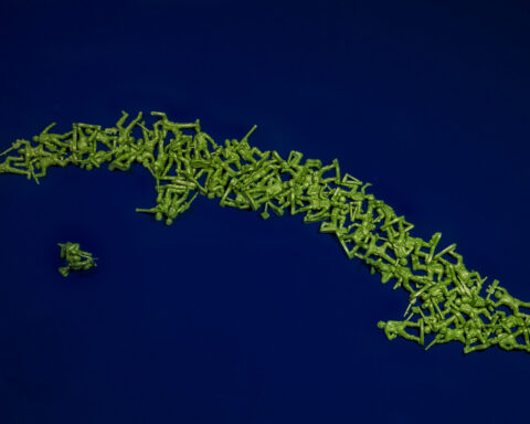 Cuba: La patria es un juguete roto (2025)